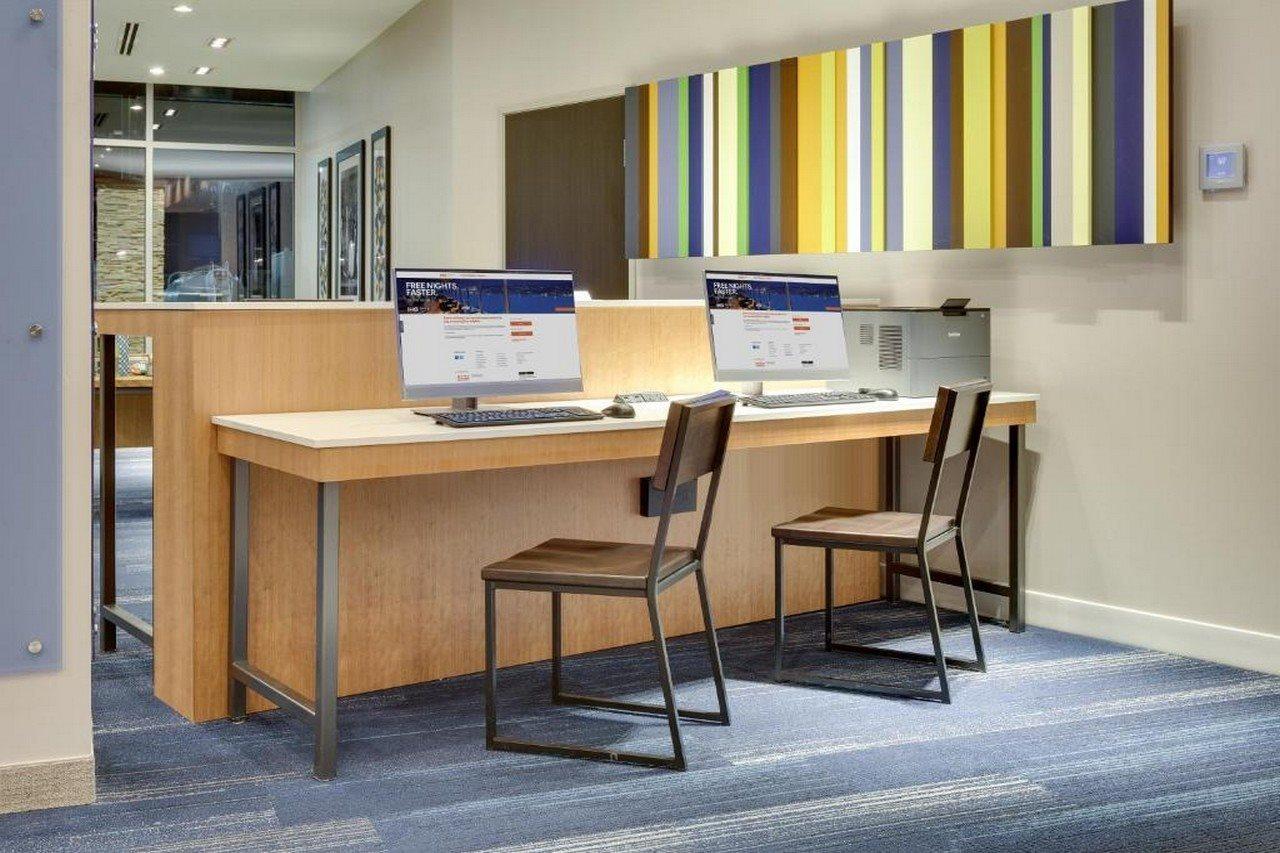 Holiday Inn Express - Kermit By Ihg Bagian luar foto